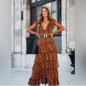 Vici tiered maxi